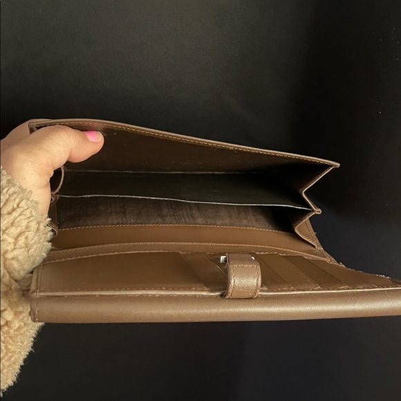 Gucci Beige and Brown iconic Monogram GG Supreme Long wallet - Picture 9 of 17